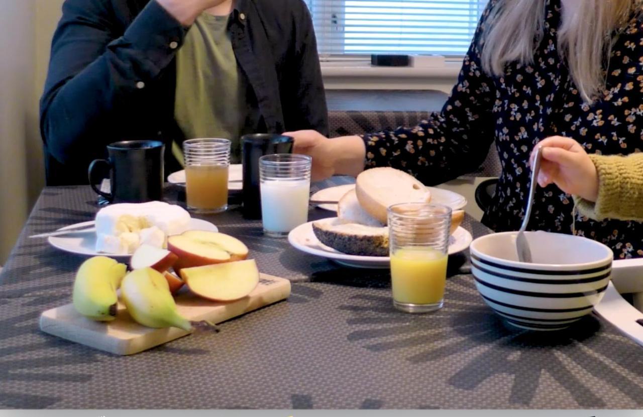 Bed & Breakfast 霍尔斯特布罗 外观 照片